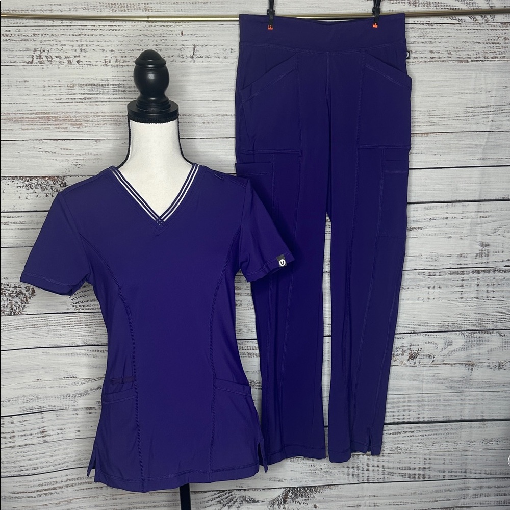 Urbane Purple Women's Scrub Set size XS